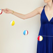 DIY-Beach-Ball-Garlands-Tutorial-297×197