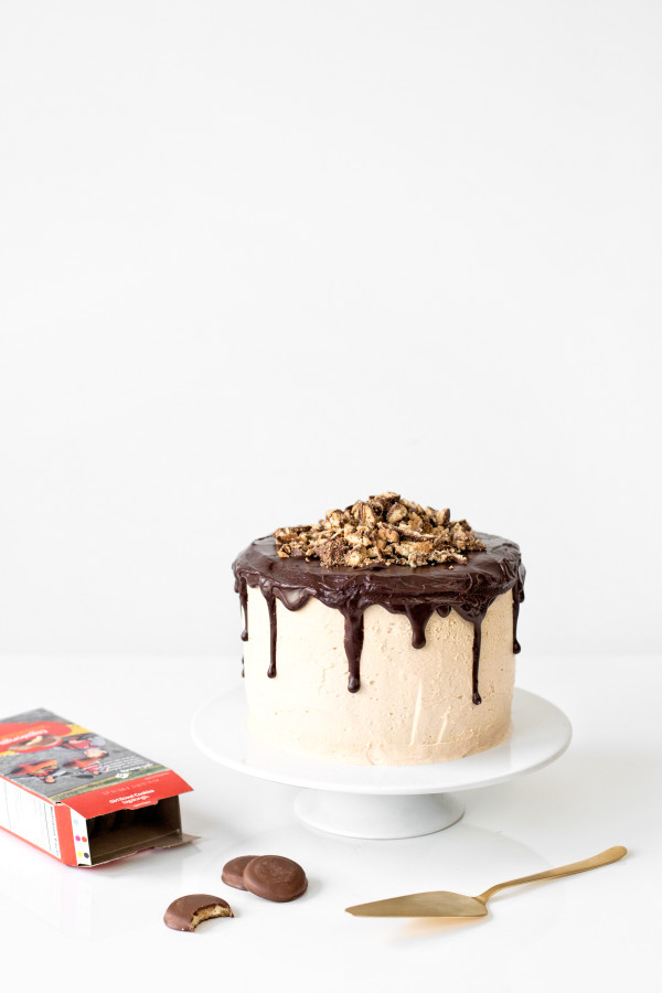 Tagalong Cake | studiodiy.com