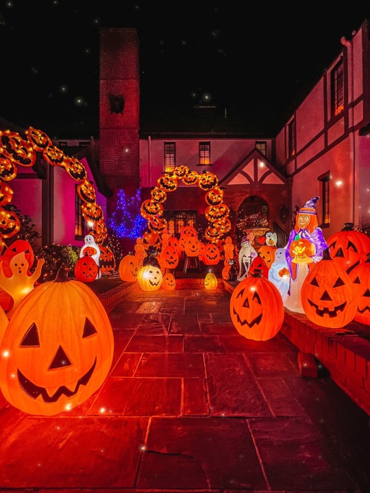 Best Halloween Neighborhoods in Los Angeles