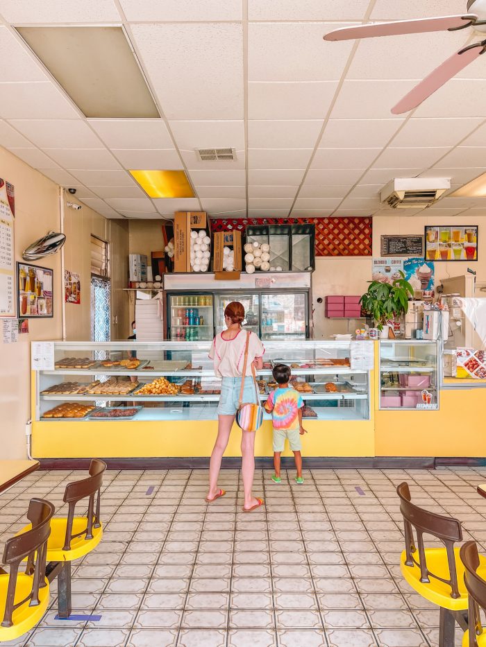 The Jelly Donut donut shop in Yucca Valley