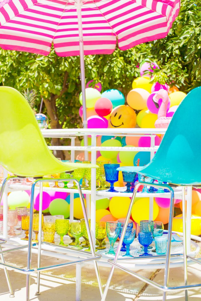 Rainbow Balloon Bar