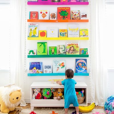 Rainbow shelves 