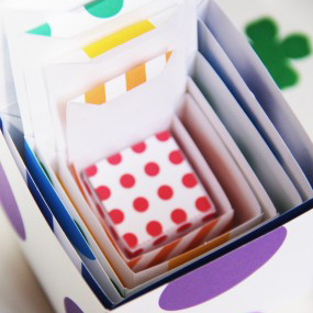 St. Patrick’s Day Free Printable DIY Rainbow Boxes