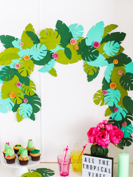 DIY Tropical Garland